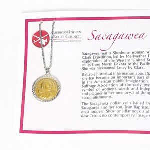 Coin Pendant Necklace Sacagawea NWT Mixed metals